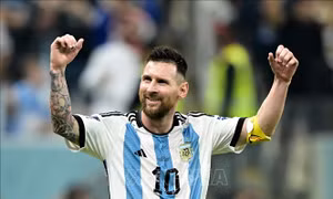 Messi thiết lập hàng loạt kỷ lục mới, bác bỏ nghi vấn chấn thương