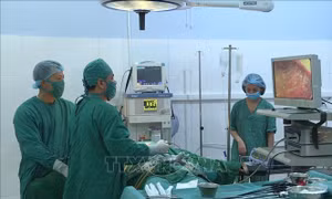 Áp dụng thành công kỹ thuật mổ nội soi tuyến giáp tại bệnh viện huyện