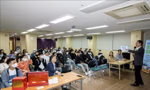 Cập nhật, nâng cao kiến thức pháp luật cho lao động Việt Nam tại Hàn Quốc