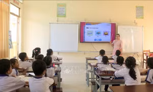 Nâng cao chất lượng nhân lực vùng đồng bào Khmer - Bài 2: Chắp cánh ước mơ cho học sinh vùng khó