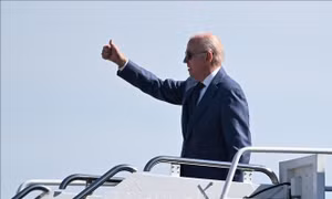Thủ tướng Anh chào đón Tổng thống Mỹ Joe Biden đến Belfast, Bắc Ireland 