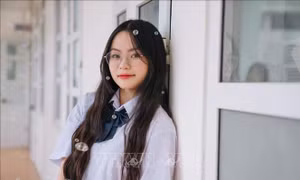 Với ý chí và kế hoạch rõ ràng, nữ sinh Phú Thọ đạt điểm thi khối D04 ấn tượng