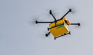 Dubai ra mắt dịch vụ giao hàng bằng UAV đầu tiên