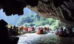 Tuần lễ du lịch Ninh Bình góp phần kích cầu du lịch mùa thấp điểm