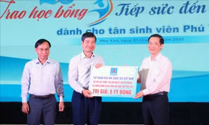 Phú Yên: Phát động ủng hộ xây dựng 1.000 căn nhà cho hộ nghèo