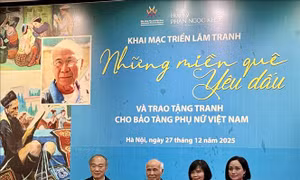 Hành trình hơn bốn thập kỷ giữ hồn quê Việt bằng hội họa