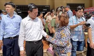 Bí thư Tỉnh ủy Đồng Nai đối thoại với người dân khu tái định cư thuộc dự án Sân bay quốc tế Long Thành
