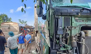 Xe chở công nhân va chạm xe tải ở Nghệ An, 24 người nhập viện