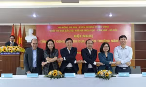 Khối thi đua các bộ, ngành Khoa học - Văn hóa - Xã hội gắn thi đua vào nhiệm vụ chính trị của đơn vị