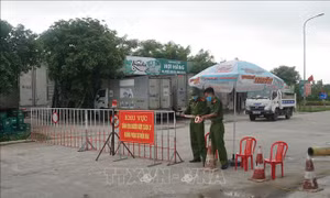 Hà Tĩnh cho phép hoạt động trở lại một số dịch vụ không thiết yếu