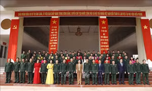 Quyền Chủ tịch nước Võ Thị Ánh Xuân thăm, làm việc tại Học viện Biên phòng