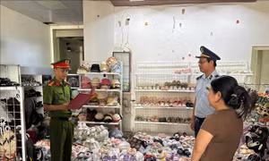 Khởi tố vụ án hình sự, khởi tố bị can về tội 'Xâm phạm quyền sở hữu công nghiệp'