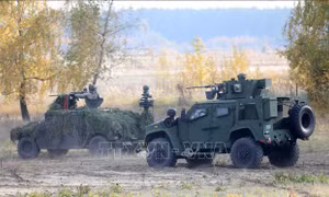 Lần đầu tiên NATO và Serbia tiến hành tập trận chung