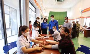 'Điểm sáng' về bảo hiểm y tế cho người cao tuổi