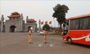 Phân luồng giao thông phục vụ Giỗ Tổ Hùng Vương 