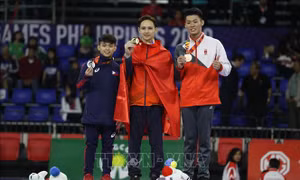 SEA Games 30: VĐV Đinh Phương Thành với chiến thắng vượt lên chính mình