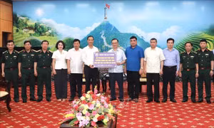 Hải Phòng hỗ trợ Hà Giang 7,5 tỷ đồng xóa nhà tạm, tri ân người có công