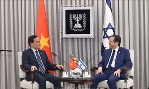 Phó Thủ tướng Trần Lưu Quang hội kiến Tổng thống Israel Isaac Herzog