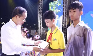 Bắc Giang: Chương trình Đêm hội trăng rằm 'Lồng đèn thắp sáng ước mơ'