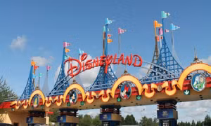 Kỷ niệm 70 năm khánh thành Disneyland: Hành trình từ giấc mơ đến 'nơi hạnh phúc nhất thế gới'”