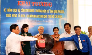 Bình Phước khai trương hệ thống dịch vụ công trên môi trường điện tử