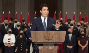 Thủ tướng Canada cải tổ nội các 