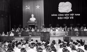 Đại hội lần thứ VII của Đảng: Đổi mới toàn diện, đưa đất nước tiến lên theo con đường XHCN