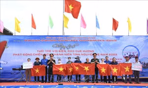 Tuổi trẻ Hà Tĩnh hành động vì biển đảo quê hương