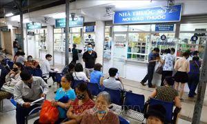Triển khai công tác khám chữa bệnh an toàn trong tình hình mới