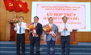 Ông Huỳnh Văn Sơn được bầu giữ chức Phó Chủ tịch UBND tỉnh Long An
