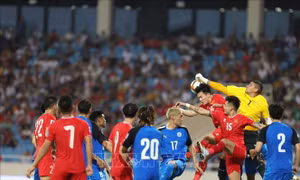Tuấn Hải ghi bàn phút bù giờ, đội tuyển Việt Nam thắng Philippines 3-2