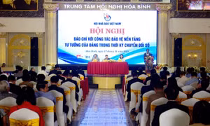 Báo chí với công tác bảo vệ nền tảng tư tưởng của Đảng trong thời kỳ chuyển đổi số