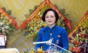 Sắp xếp tổ chức bộ máy còn nhiều lúng túng, có dấu hiệu trùng xuống