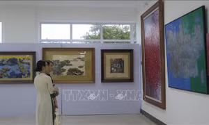 Giới thiệu giá trị nghệ thuật tạo hình của mỹ thuật Huế
