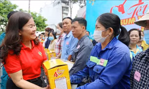 Xóm trọ đón Tết - Bài 1: Nghĩa tình nơi xóm trọ