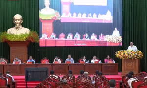 Phó Chủ tịch Quốc hội Trần Quang Phương tiếp xúc cử tri tại tỉnh Quảng Ngãi