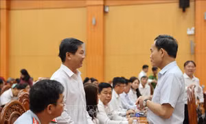 Xử lý dứt khoát các tồn đọng, vận dụng cơ chế mới bảo vệ quyền và lợi ích của người dân