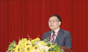 Đổi mới quản trị, khơi thông động lực phát triển