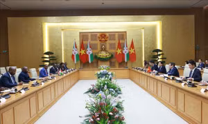 Thủ tướng Phạm Minh Chính hội kiến Tổng thống Cộng hoà Burundi