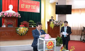 Lấy phiếu tín nhiệm thực hiện định kỳ với quy trình, thủ tục chặt chẽ, cẩn trọng