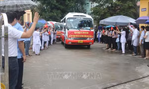Hà Nam tiếp tục cử 40 cán bộ, nhân viên y tế hỗ trợ TP Hồ Chí Minh chống dịch