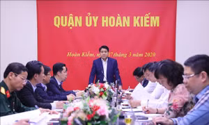 Người dân Thủ đô Hà Nội đồng lòng, dồn sức phòng chống dịch COVID-19