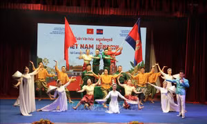 Lan tỏa nét đẹp văn hóa Việt Nam tại đất nước Chùa Tháp
