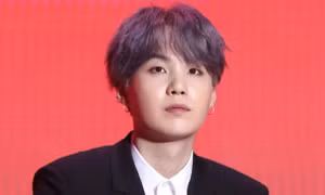 Tòa phạt thành viên BTS 11.500 USD do vi phạm nồng độ cồn