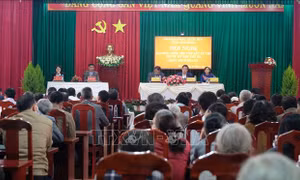 Đồng chí Phan Đình Trạc tiếp xúc cử tri tại tỉnh Lâm Đồng