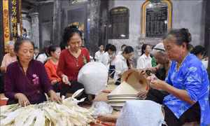 Ra mắt trung tâm học tập cộng đồng điểm tại đình làng Chuông