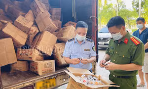 Lào Cai: Thu giữ hơn 1,3 tấn bánh dẻo không rõ nguồn gốc