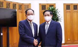 Thủ tướng Phạm Minh Chính tiếp Đại sứ Hàn Quốc tại Việt Nam Park Noh Wan