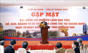  Chủ tịch nước Nguyễn Xuân Phúc gặp mặt cán bộ hưu trí Quảng Nam, Đà Nẵng