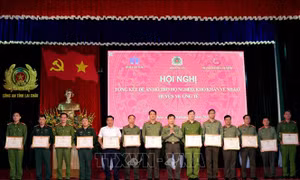 Hoàn thành đề án hỗ trợ nhà ở cho hộ nghèo ở huyện biên giới Mường Tè